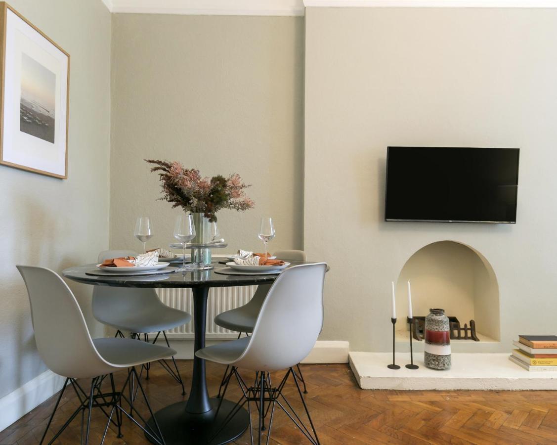 Chic 1 Bedroom Apartment In Bloomsbury, Sleeps 4 London Exteriör bild
